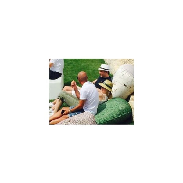 Woodsmen Naturescape Concrete Single Seat, MW371CON - Image 5